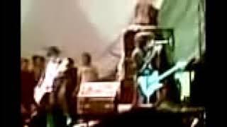 Rekaman Video Penampakan Hantu Konser J Rocks & d'masiv di Panggung