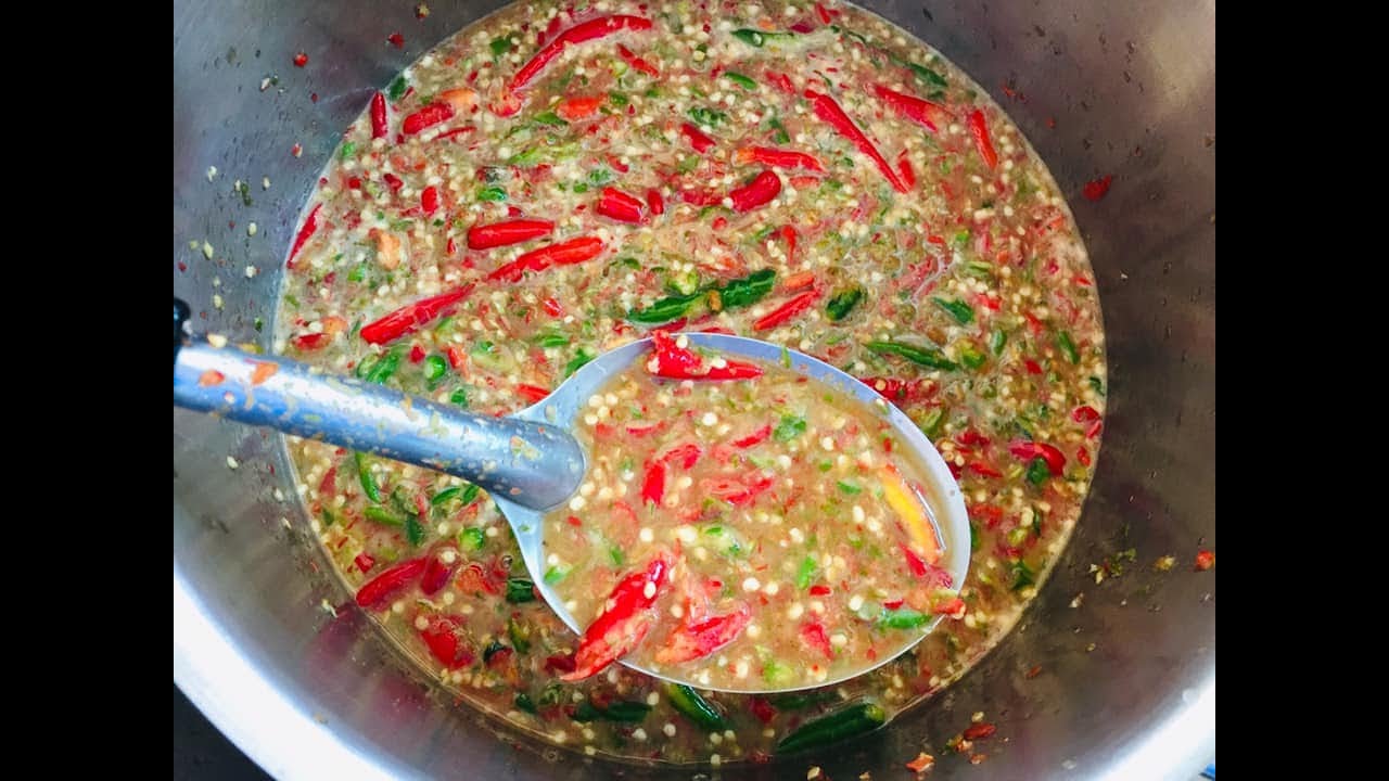 แจกฟรีสูตรน้ำยำ  สูตรนี้ใส่ผงฟรุ้งฟริ้ง(ผงชูรส)  ใครไม่ชอบ  ผ่านคลิปนี้นะคะ