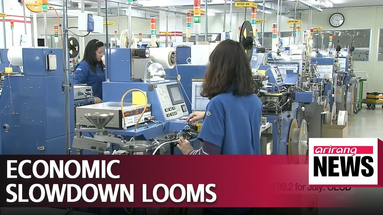 Slowdown in South Korea's manufacturing sector dragging on local