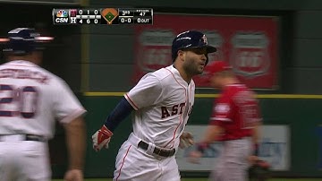LAA@HOU: Altuve drills solo homer to left field