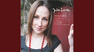 An T-Aparan Goirid 's an T-Aparan Ùr: Òran Do Sheasaidh Bhaile Raghnaill