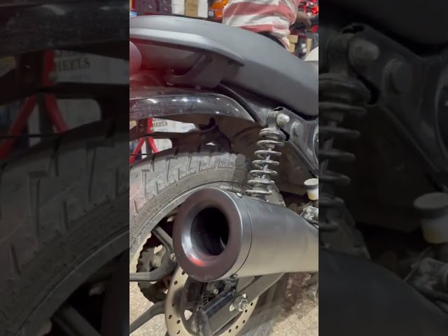 Royal Enfield Hunter 350 Exhaust Sound Il hunter 350 || #royalenfield  #hunter350  #exhaust #shorts class=