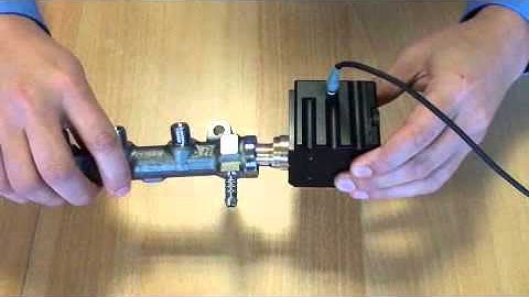 Roughness measurement in a common rail pipe