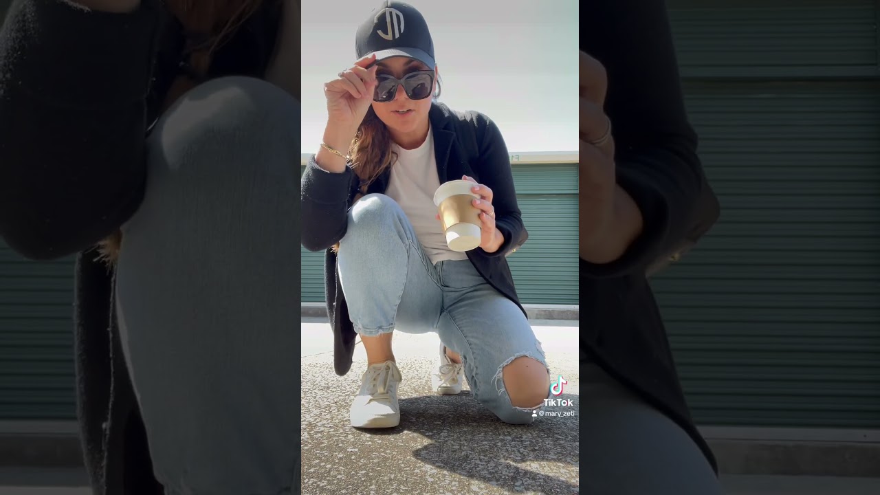 Helping hubby at his business. Cute + Casual 🥰  