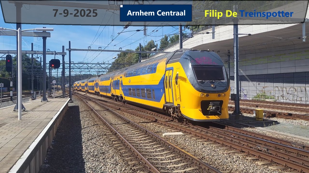 Treinen op station Arnhem Centraal - 7 september 2025