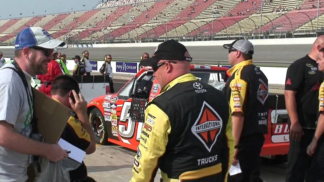 Max Papis and Todd Bodine on Pit Road