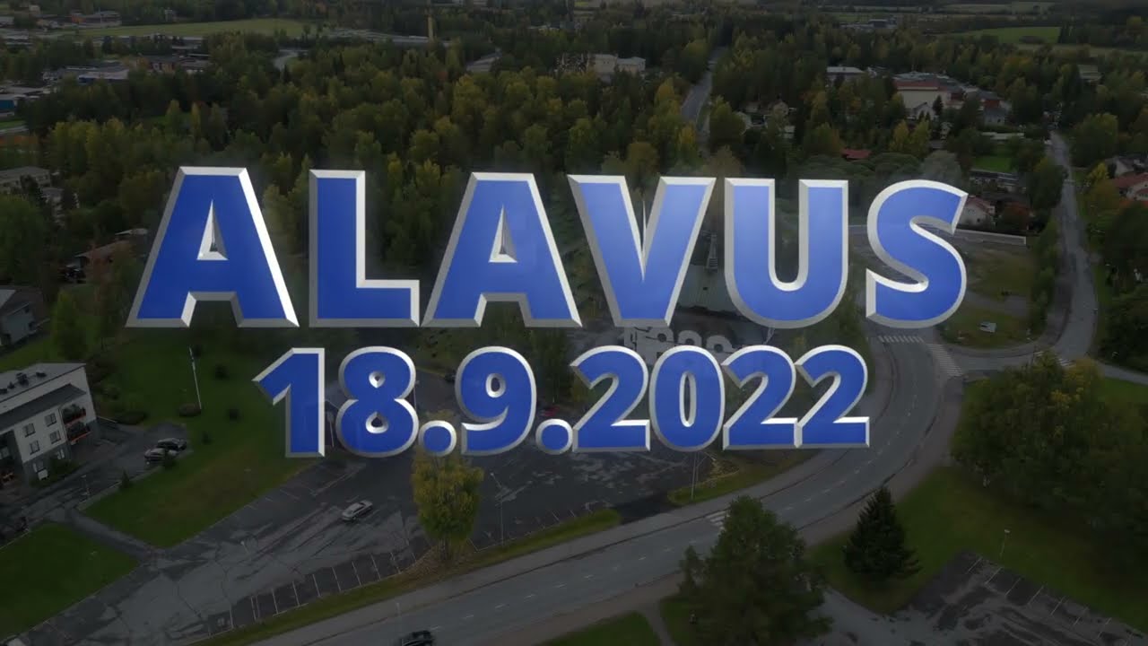 Alavuden kirkko & ympäristö ilmasta 18.9.2022