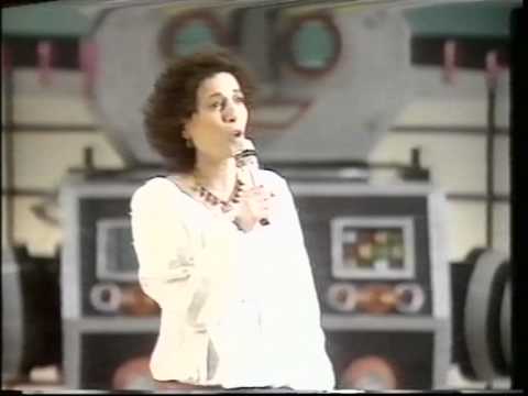 רבקה זוהר - הדרך אל הכפר