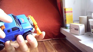 Transformers Animated Deluxe Class Sentinel Prime figure review