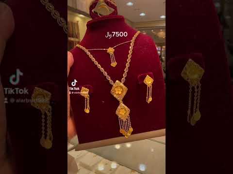   اناقة انثى   ذهب  سوق الجمعة