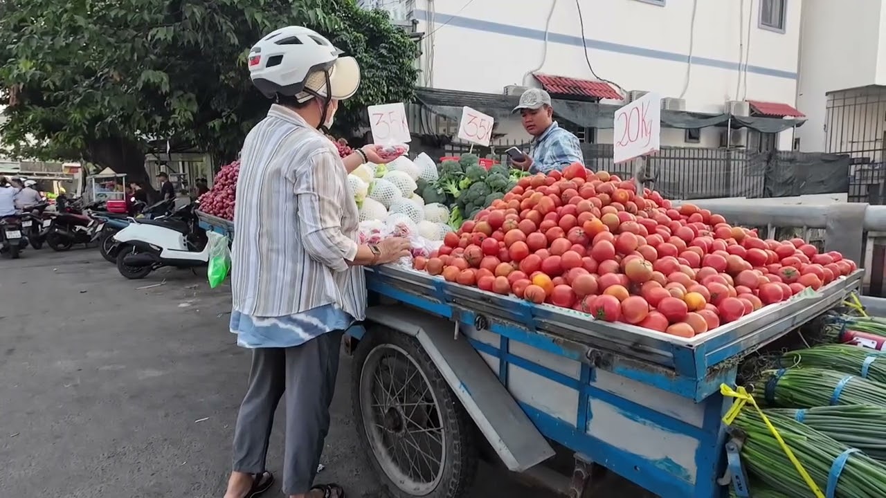 Hôm nay ngày đưa ông Táo mình xuống chợ Duong Dong ở Đảo Phú Quốc. Xem có gì khác không nha?