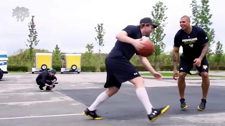 Phil Kessel plays Basketball with Ryan Reaves