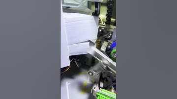The process of counting the number of A4 papers- Good tools and machinery make work easy