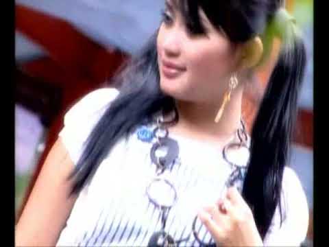 HANA ELFARIZA - KEPALANG DEMEN