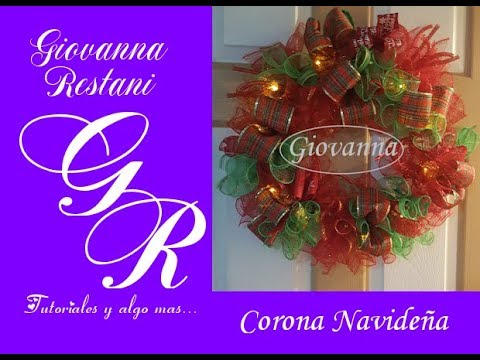 Corona Navideña scrapbook paper