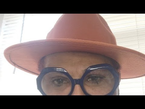 Flame Monroe is going live!