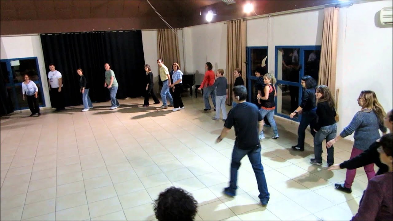 שיר המים - ככלות ייני - ריקוד מעגל - Shir  HaMayim