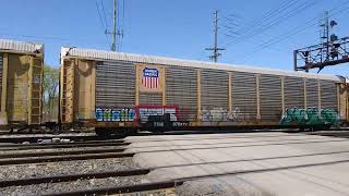 Celebrity CN 554 EMD GT GP40 2L 6420 & GP38-2 4906 are backing up Profile