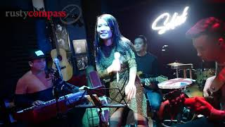 Live tunes at Solist Bar Hanoi
