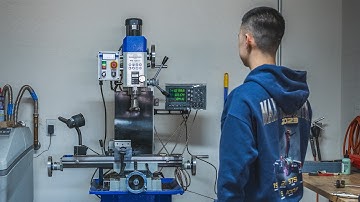 My First Milling Machine! (PM-728VT Unboxing and Setup)