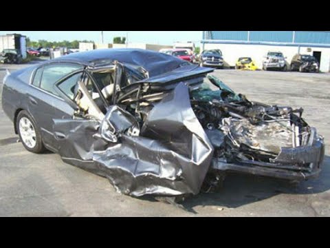 JAMAICA NEWS - STUDENT INJURED IN CAR ACCIDENT (October 28,2017) - YouTube