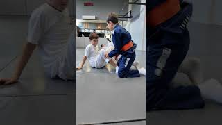 Jiujitsu Çocuk Dersleri - Armbar Kol Kırma Tekniği