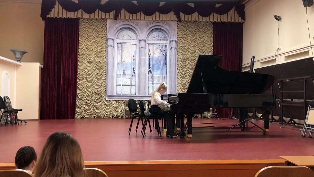 Штёльцель/Бах Менуэт и трио соль-минор. Дед Мороз Р.Шуман из цикла ...