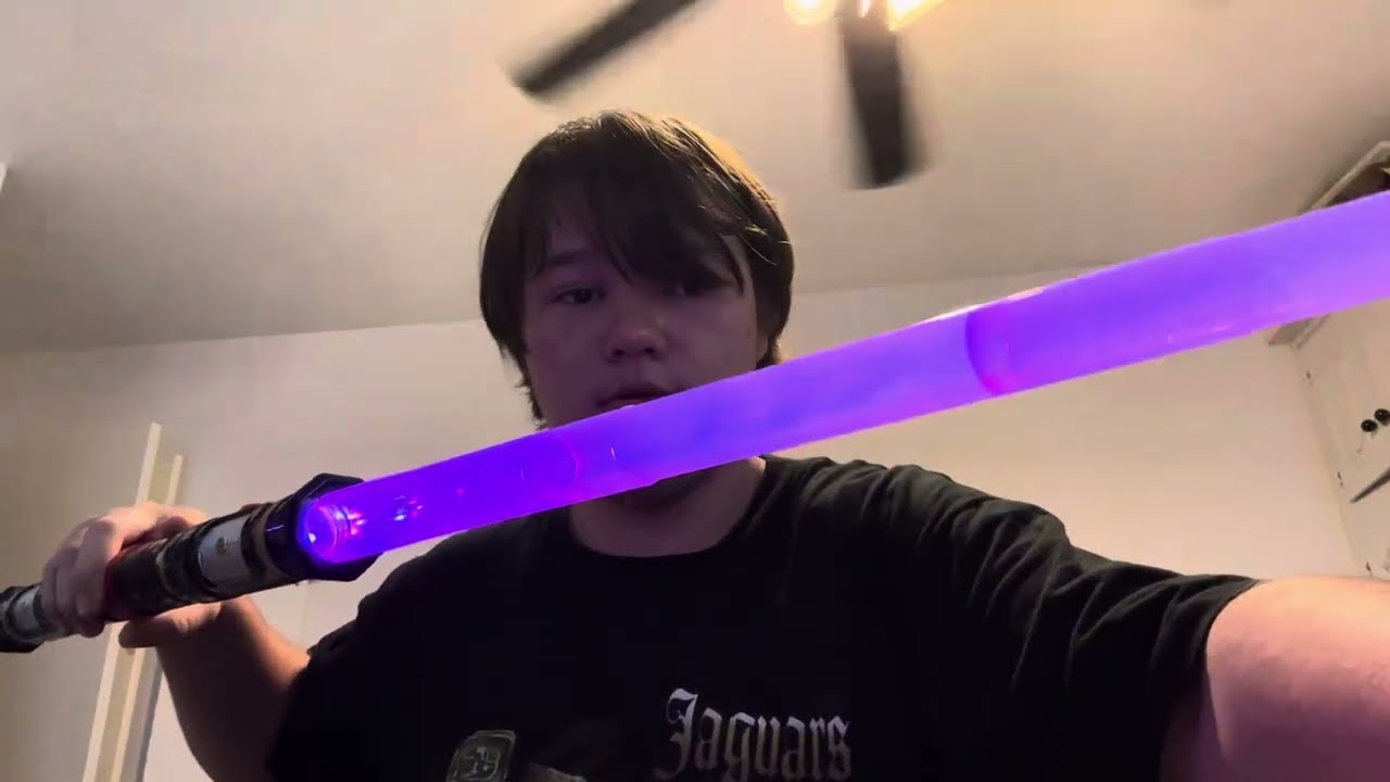 Unboxing My New Pack Of 6 Lightsabers **Obi-Wan’s Gonna Kill Me**