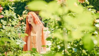 SUNMI - 'Childhood' M/V