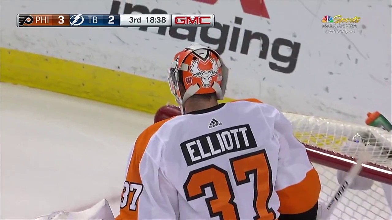 brian elliotts snagger on nikita kucherov philadelphia flyers vs flyers vs tampa bay