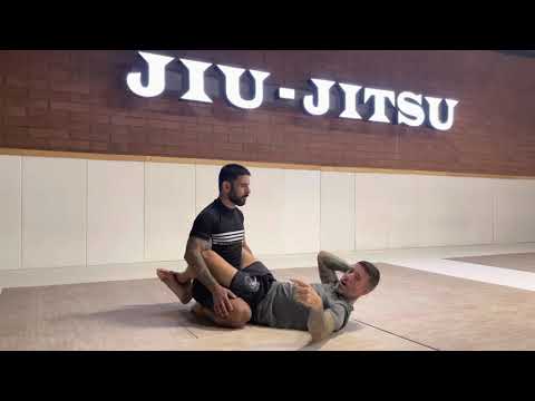 Open guard transition