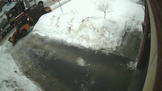 Ottawa sidewalk maintenance rams into garbage bins jan 5 2019