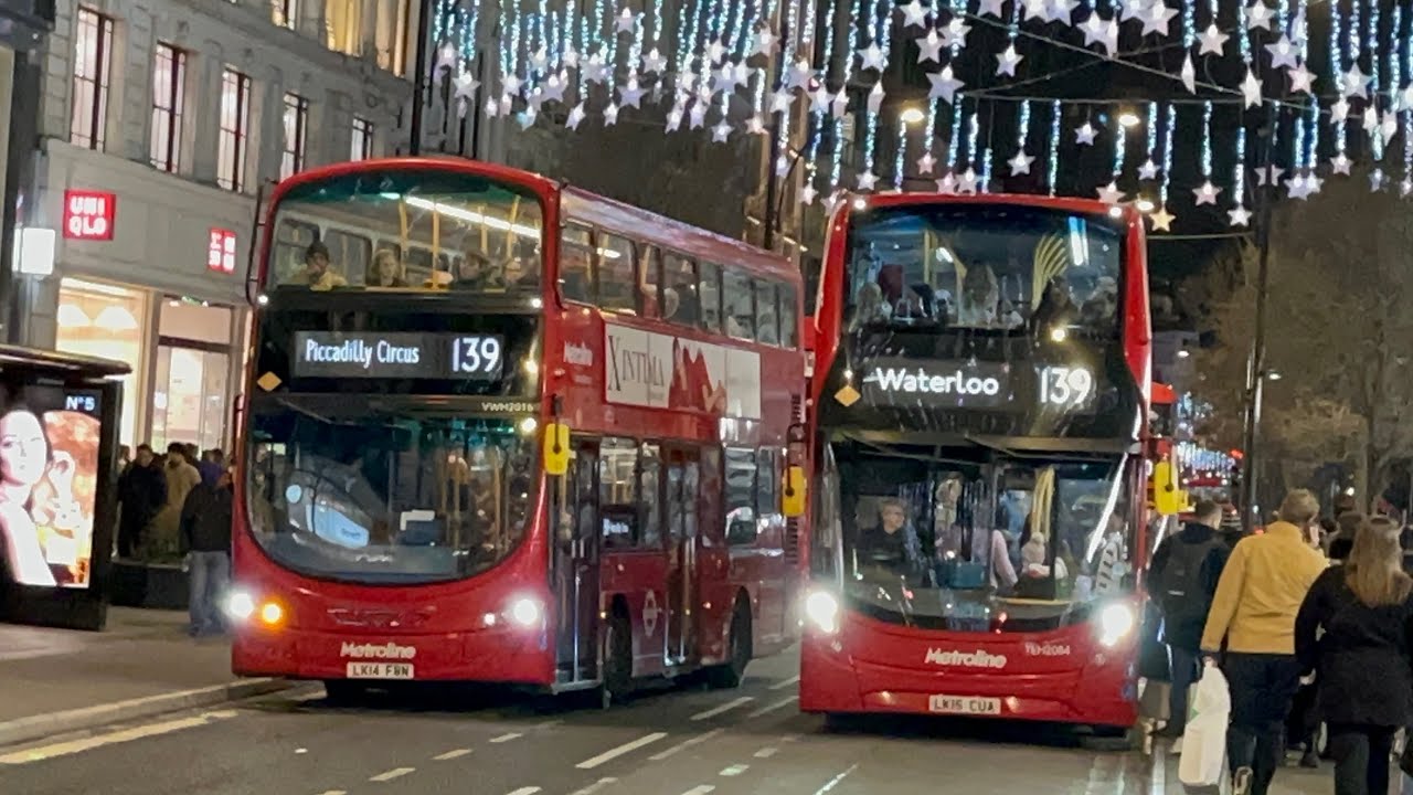 London Buses at Oxford Circus 21/12/23