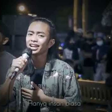 Story wa Zinidin Zidan buih jadi permadani