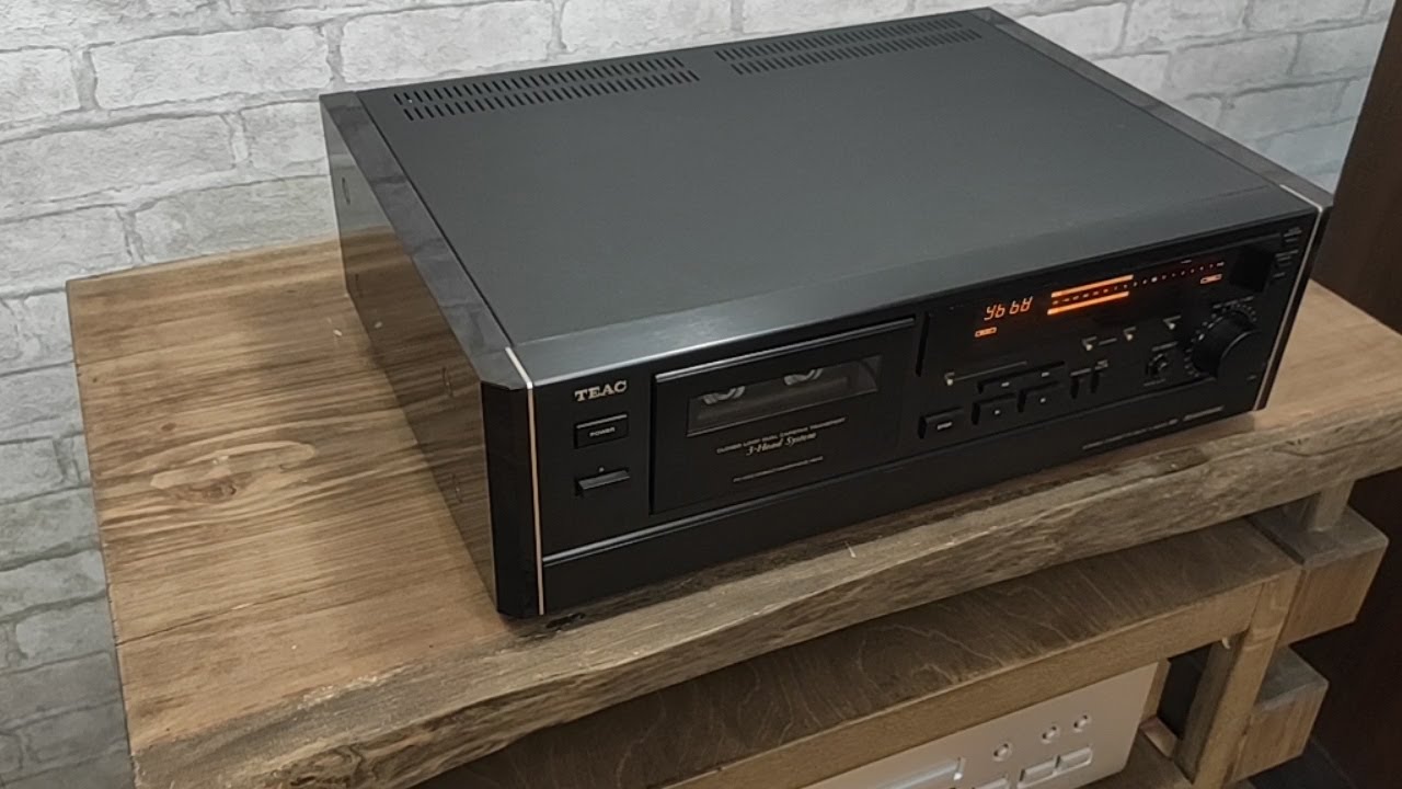 TEAC V-9000