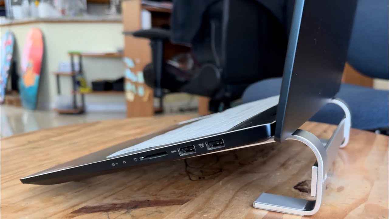 MOKURU Aluminum Ergonomic Laptop Stand
