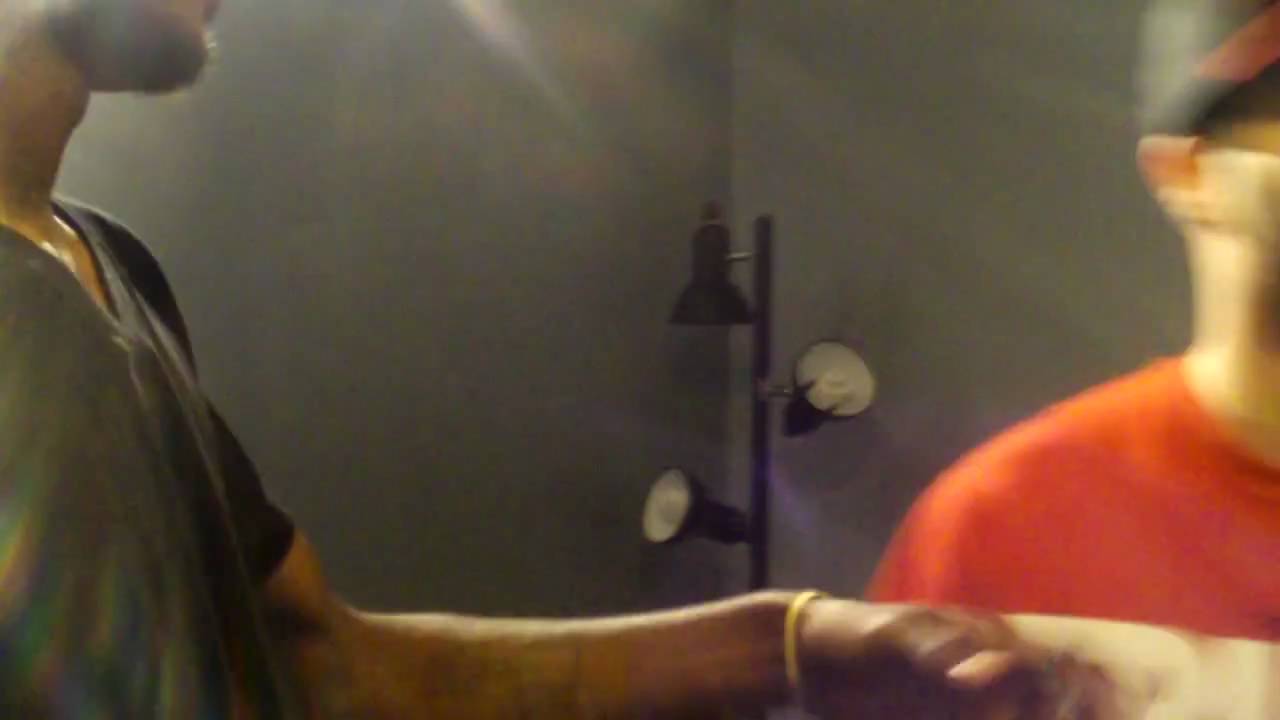 Tonton "MrMoneyTv": Vibing In The Studio W/ JDOT PT1 di YouTube Tonton "MrMoneyTv": Vibing In The Studio W/ JDOT PT1 di YouTube