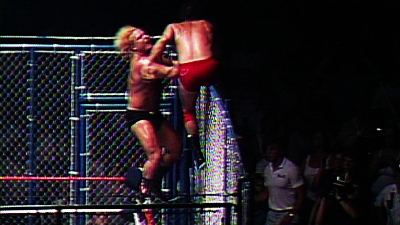 Tito Santana vs. Greg &quot;The Hammer&quot; Valentine - Intercontinental Championship Match