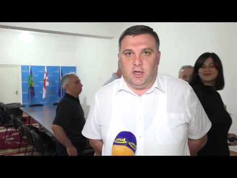 ქუთაისის მერმა შოთა მურღულიამ ქალაქში მოღვაწე ხუთ პიროვნებას „საპატიო ქუთაისელის“  წოდება მიანიჭა