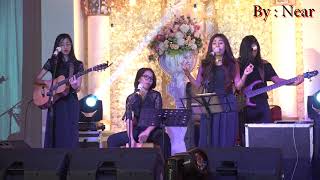 grup band 4 personil wanita mantap!!!