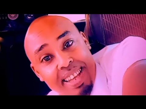 Karbaashyo Badan Oo Ba An Oo Bayhoofa Daawo Xigmaawi Oo Is Laba Ridi Doona