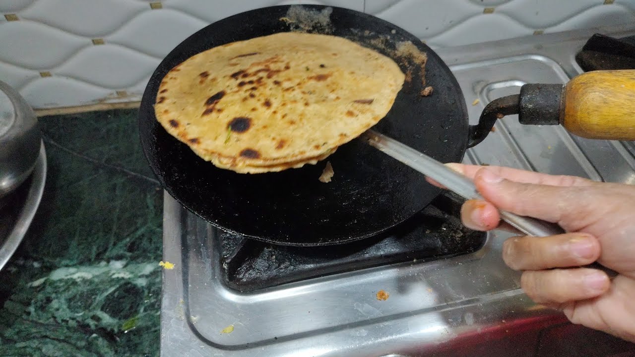 Aaye hamare sath egg lacha paratha bnaye 🥙