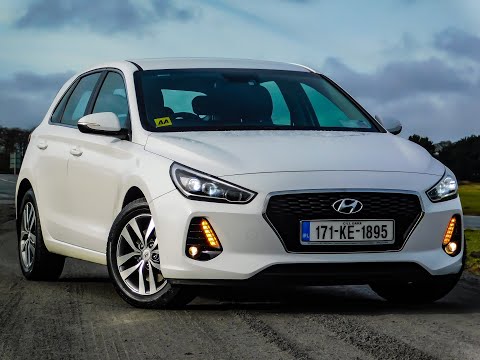 2017-hyundai-i30-diesel-review-and-video-tour