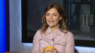 Brenda Blackmon, Kathryn Erbe, Nancy Jo Sales