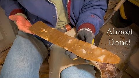 Flintknapping a HUGE Tab of Flint River Chert! (Part 5)