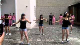 coreografía en la casa abierta