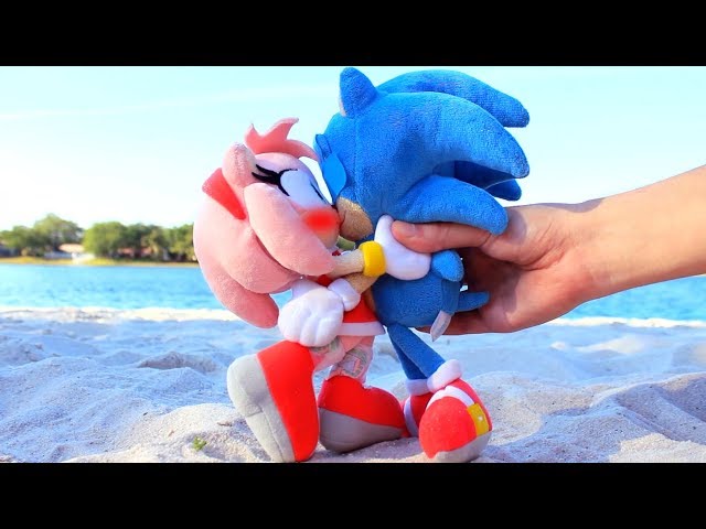 Sonic Plush: SonAmy 3 class=