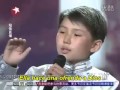 Niño de Mongolia se presenta en China tiene talento y le canta a su madre que ya no esta viva
