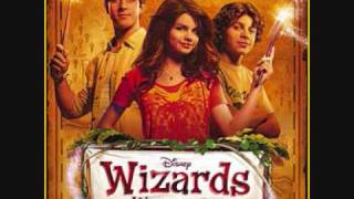 Selena gomez and david henrie talking about wowp the movie on radio
disney [part 4]