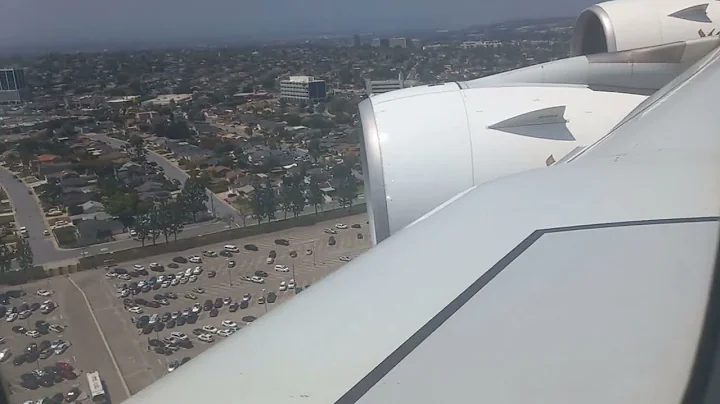 Qantas A380 landing at LAX #planespotting #planelanding #qantas #lax